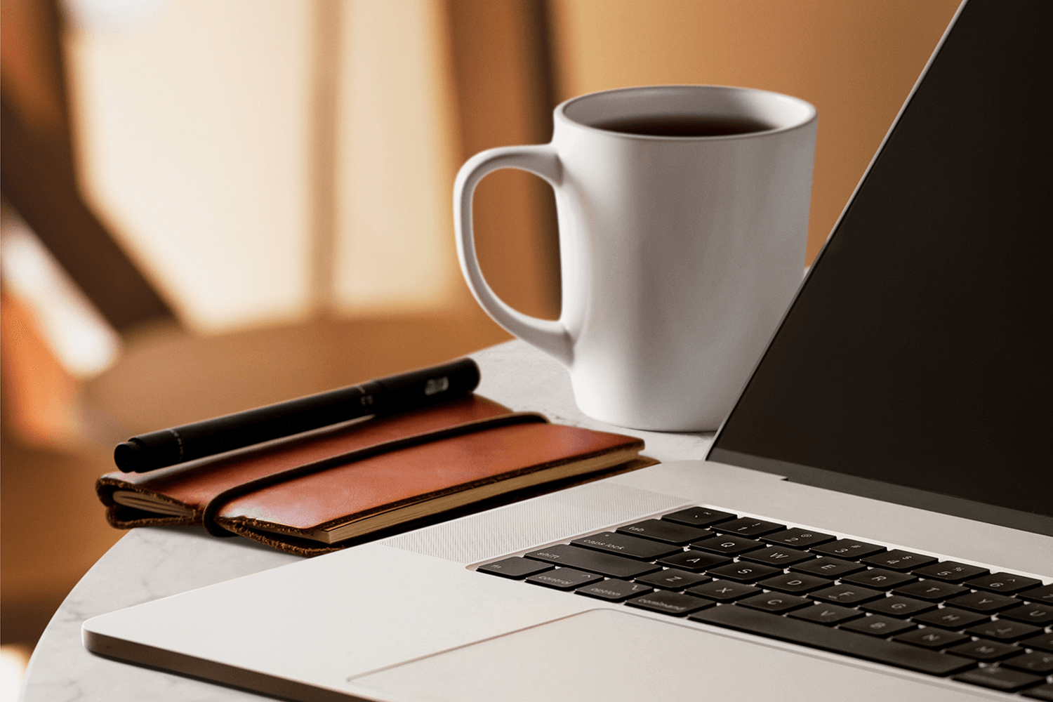 cup and laptop picture